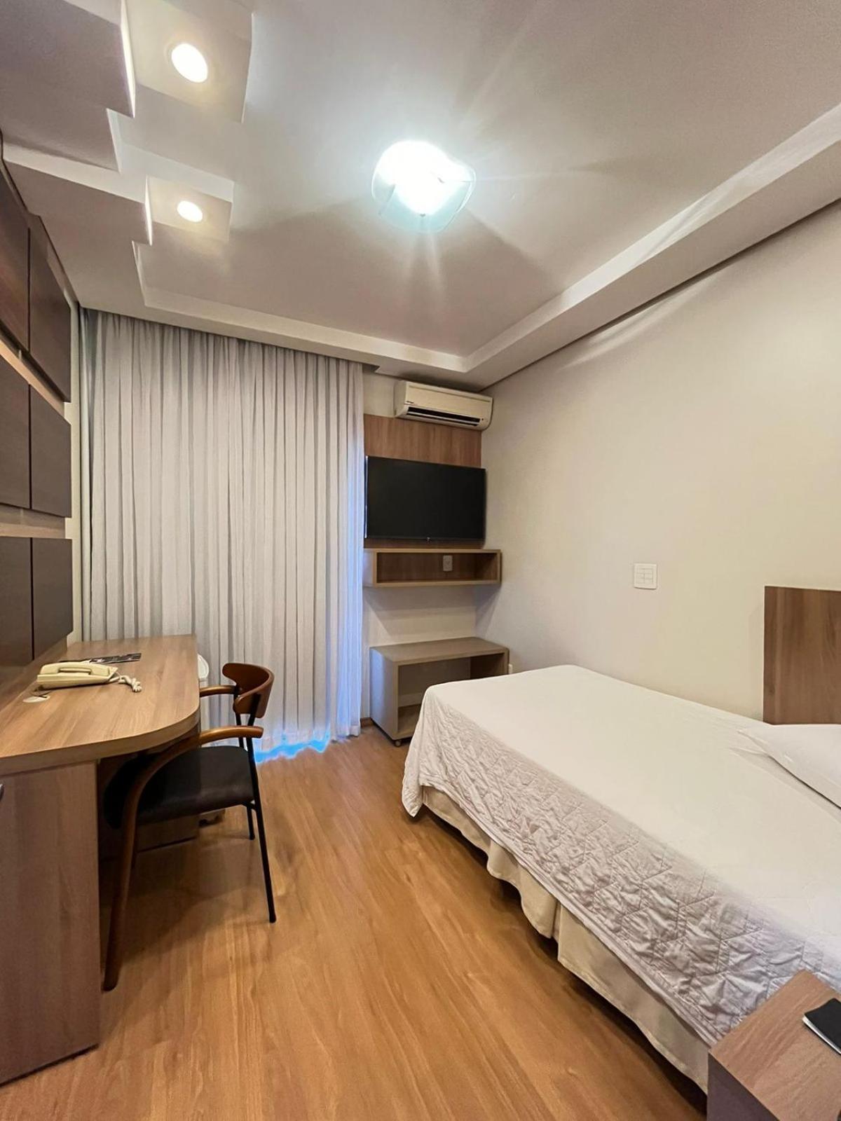 Regente Hotel Pato Branco Extérieur photo
